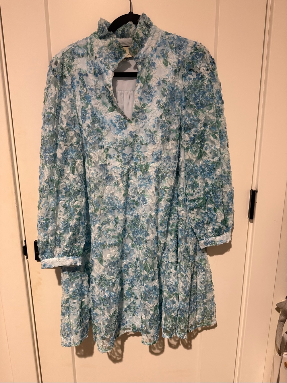 Tuckernuck Light Blue & Green Floral Textured dress